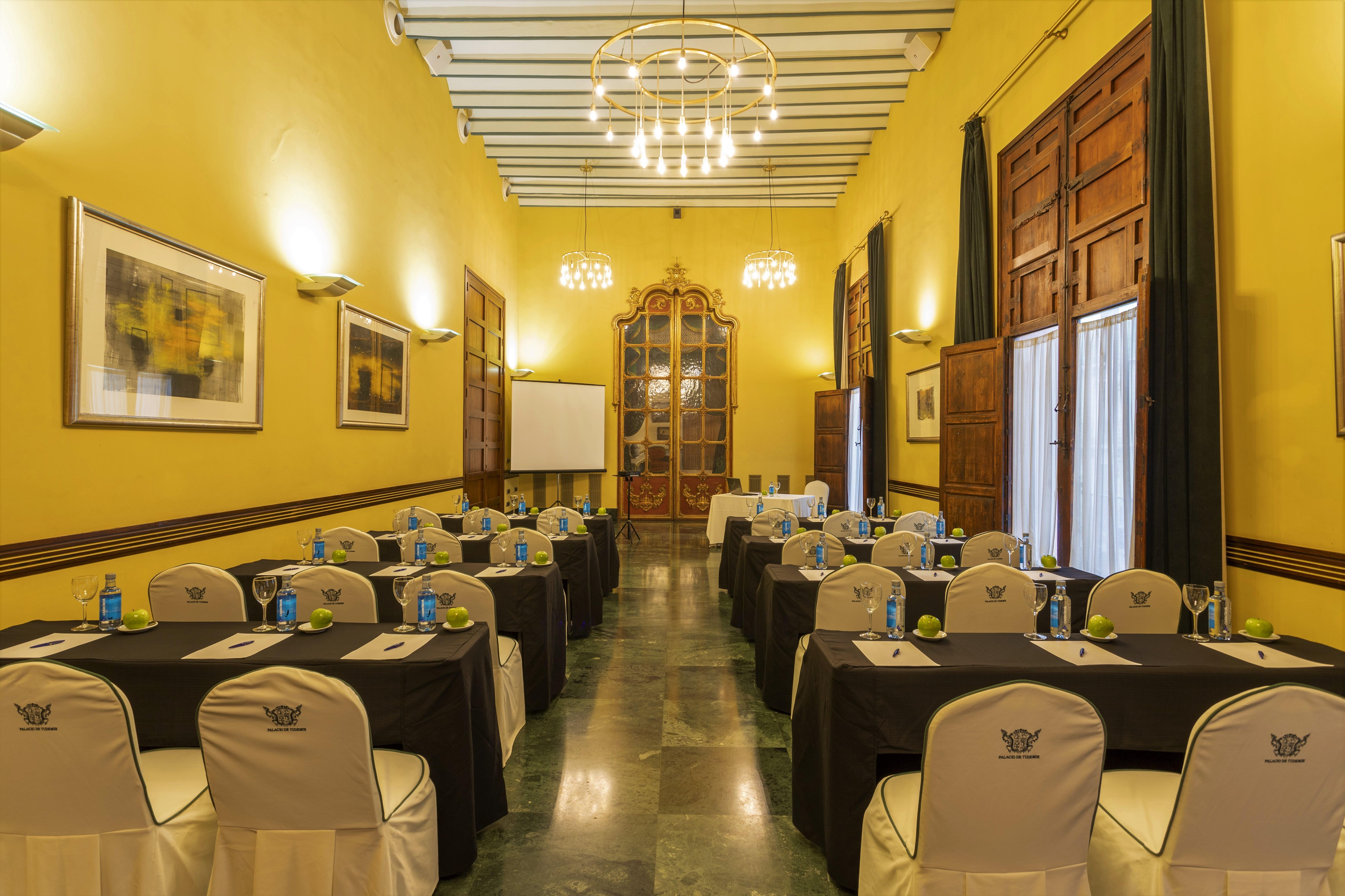 Sercotel Palacio De Tudemir โอริอุเอลา ภายนอก รูปภาพ